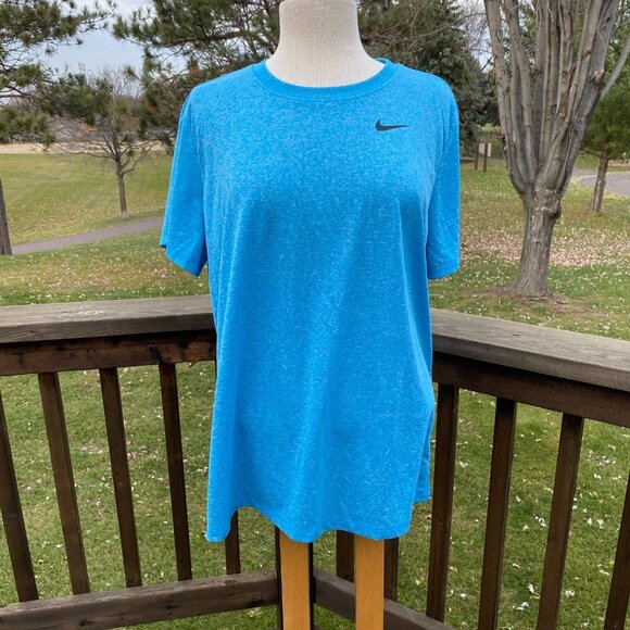 Nike Legend Training T Shirt Women's Dri Fit Athletic Gym Tee AQ3210  XXL Blue - Picture 12 of 12